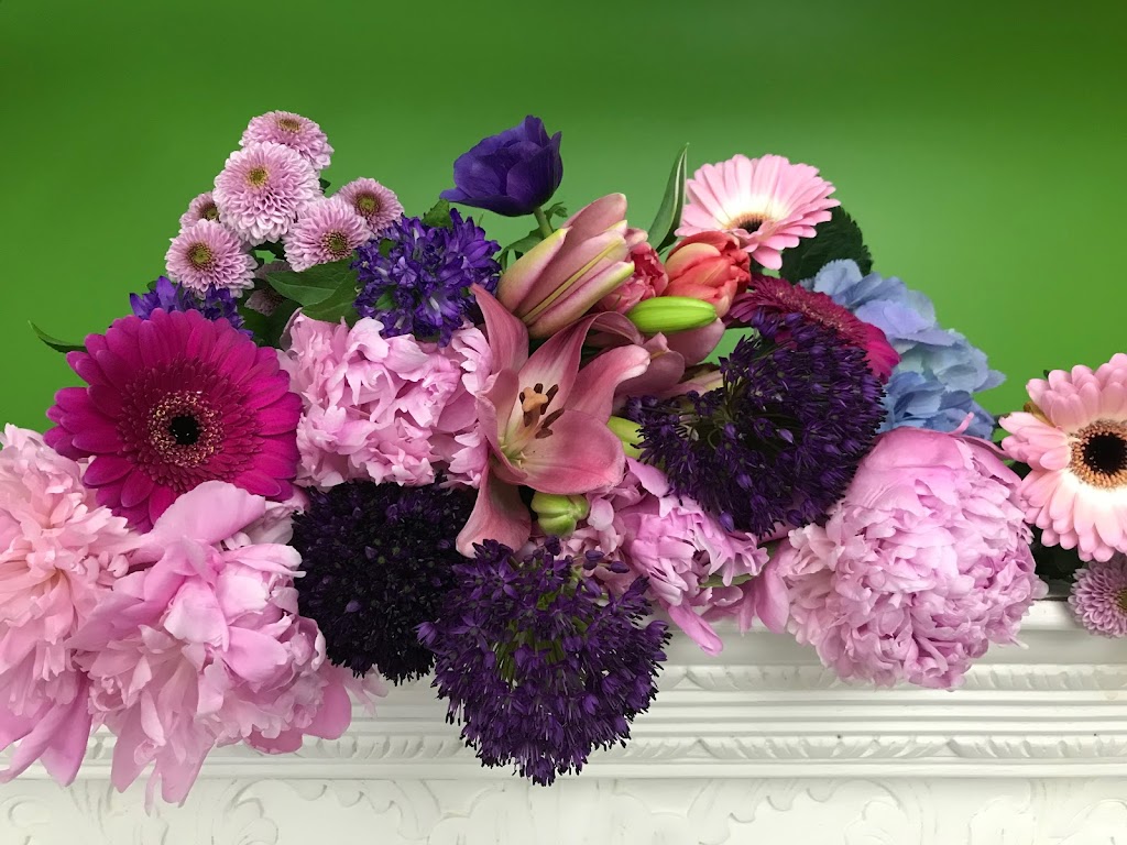 Studio Bloom | 10827 125 St NW, Edmonton, AB T5M 0L5, Canada | Phone: (780) 937-6012