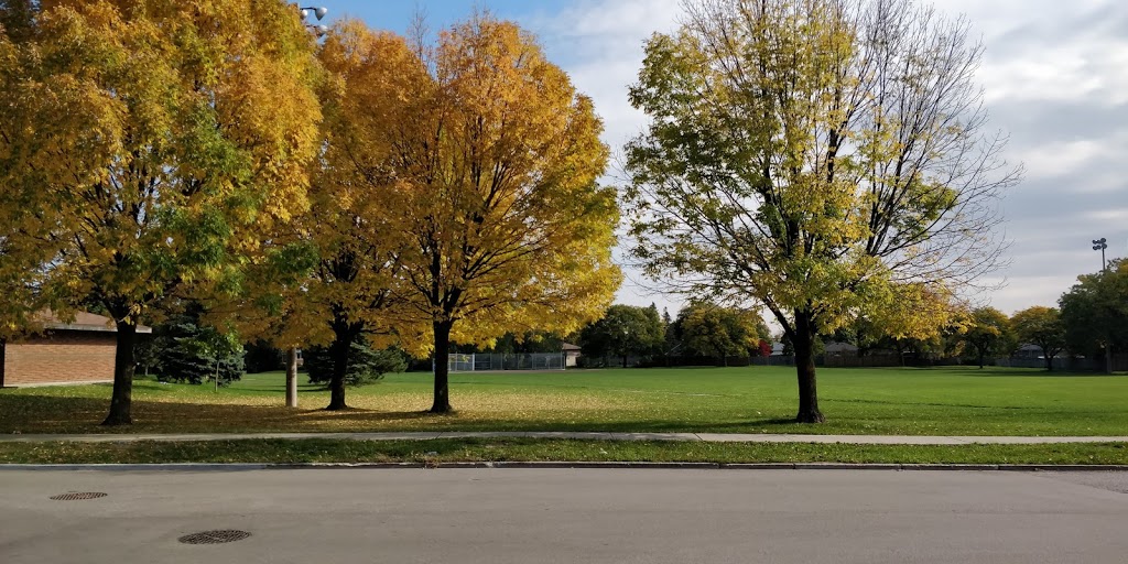 Eringate Park | Wellesworth Dr, Toronto, ON M9C 4R8, Canada