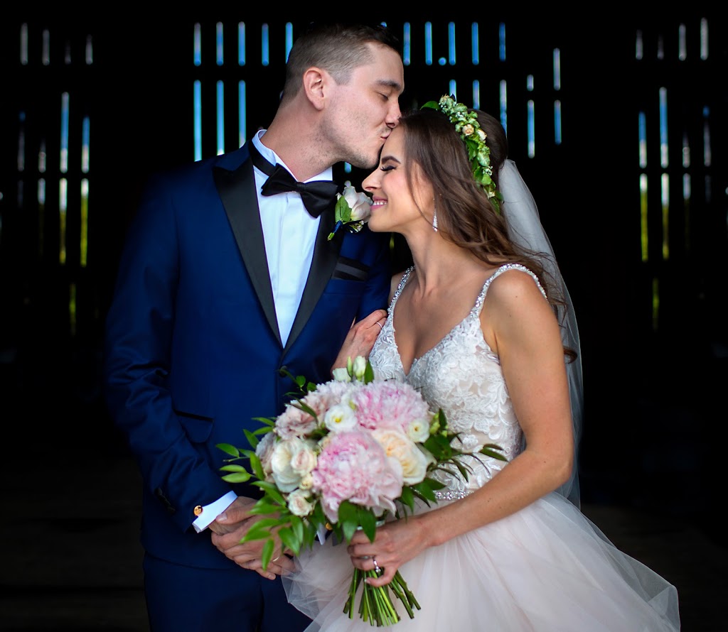 Sarelle Photos | 160 Tucker St, Arthur, ON N0G 1A0, Canada | Phone: (647) 458-3553