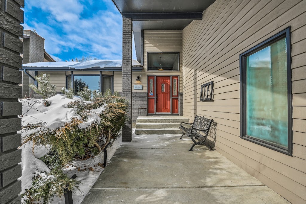 Ella Kuindersma - RE/MAX Real Estate (Central) | 2411 4 St NW #206, Calgary, AB T2M 2Z8, Canada | Phone: (403) 968-1852