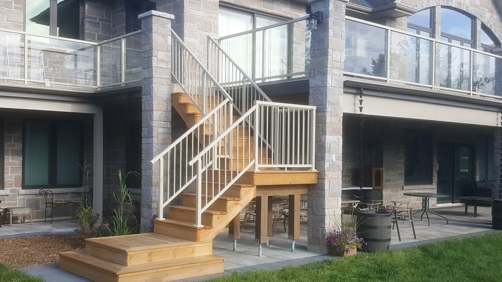 Frontier Fencing and Decks Inc | 327 McLean School Rd, Saint George, ON N0E 1N0, Canada | Phone: (519) 448-3946