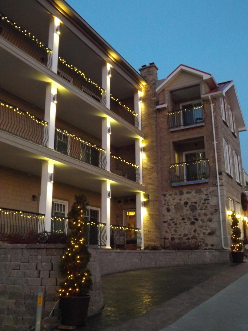 Inn at the Harbour | 255 Harbour St, Kincardine, ON N2Z 2X9, Canada | Phone: (519) 396-3311