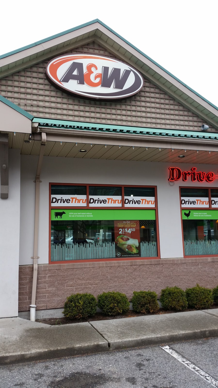 A&W Canada | 1200 Hunter Pl, Squamish, BC V8B 0G8, Canada | Phone: (604) 815-0833
