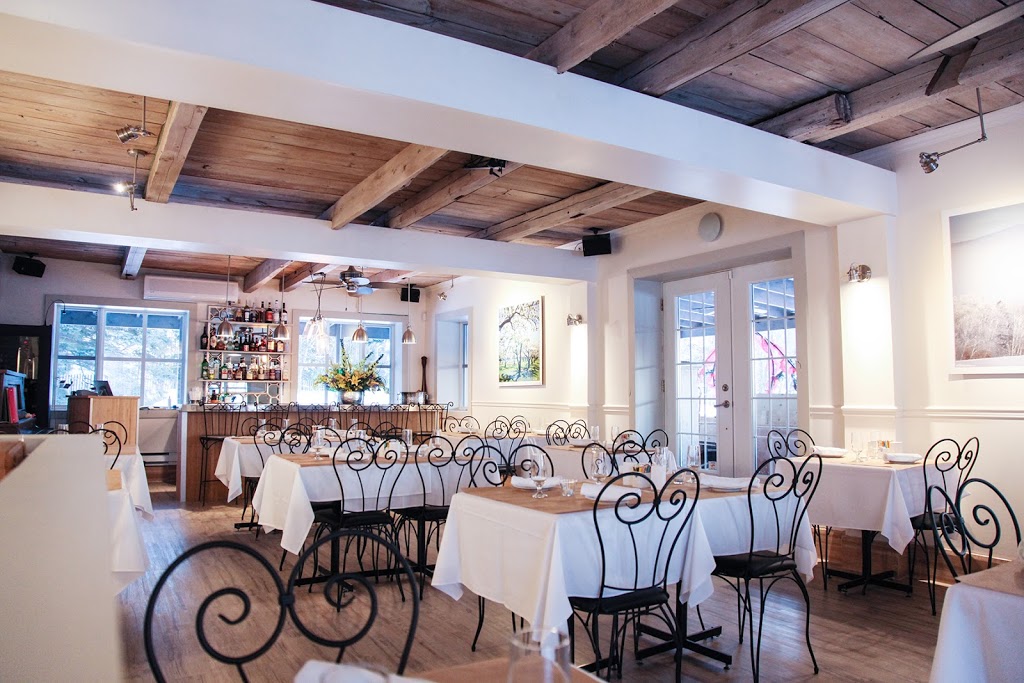 la Grange de lile | 517 Chemin du Carrefour, Saint-Pierre-de-lÎle-dOrléans, QC G0A 4E0, Canada | Phone: (418) 828-9926