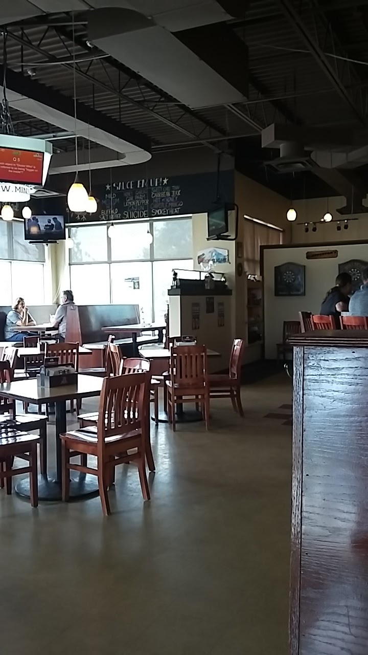 The Last Shot | 4171 Innisfil Beach Rd, Thornton, ON L0L 2N0, Canada | Phone: (705) 458-1001