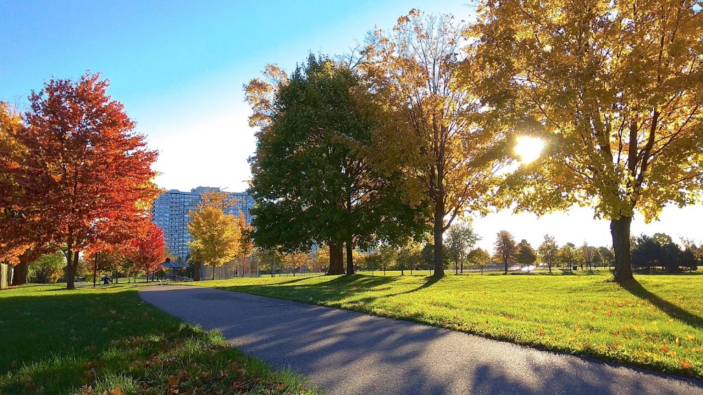 Goldhawk Park | 250 Goldhawk Trail, Scarborough, ON M1V 3W8, Canada | Phone: (416) 396-8964