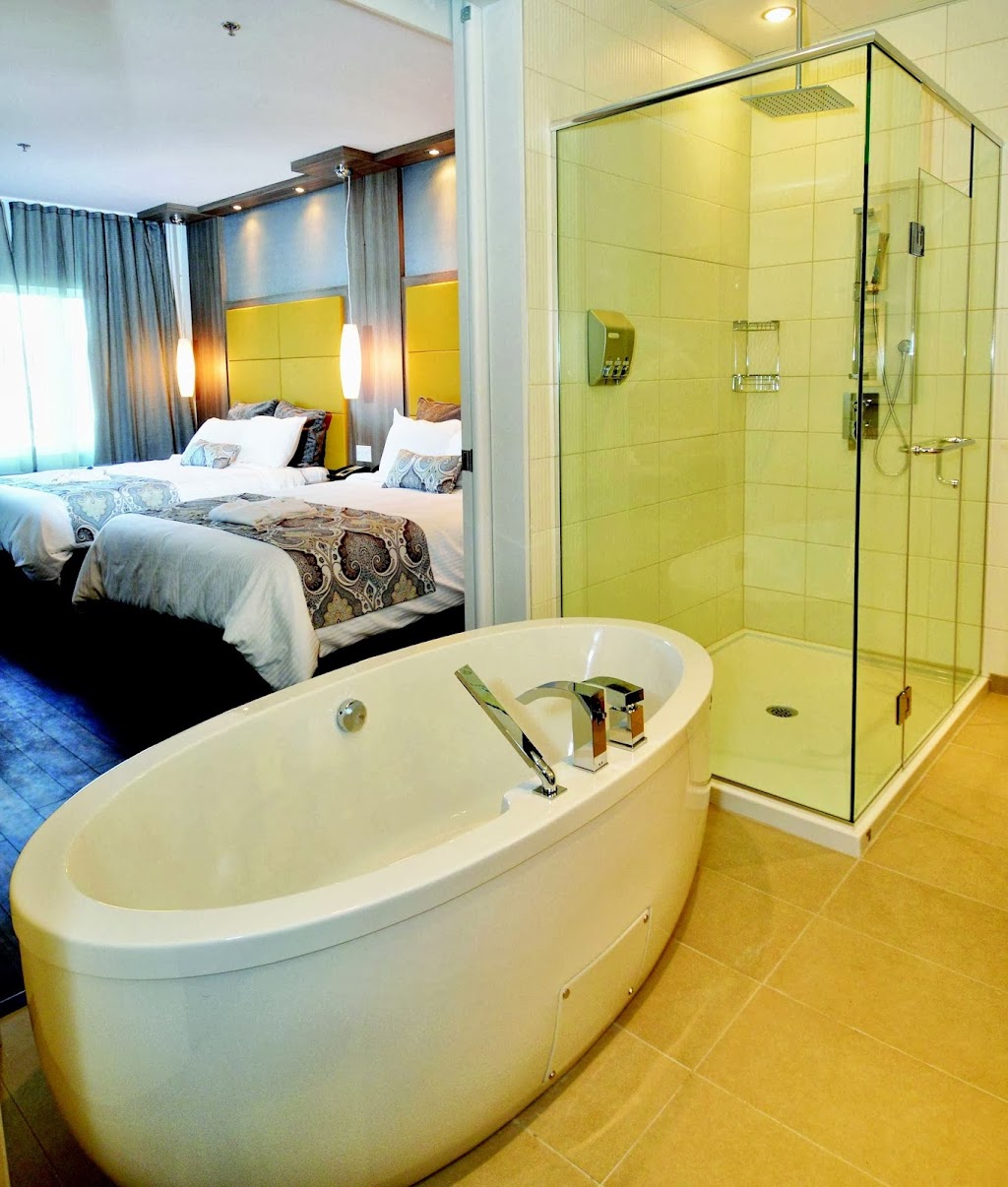 Hôtel Universel | 311 boul de lHôtel-de-Ville, Rivière-du-Loup, QC G5R 5S4, Canada | Phone: (418) 862-9520