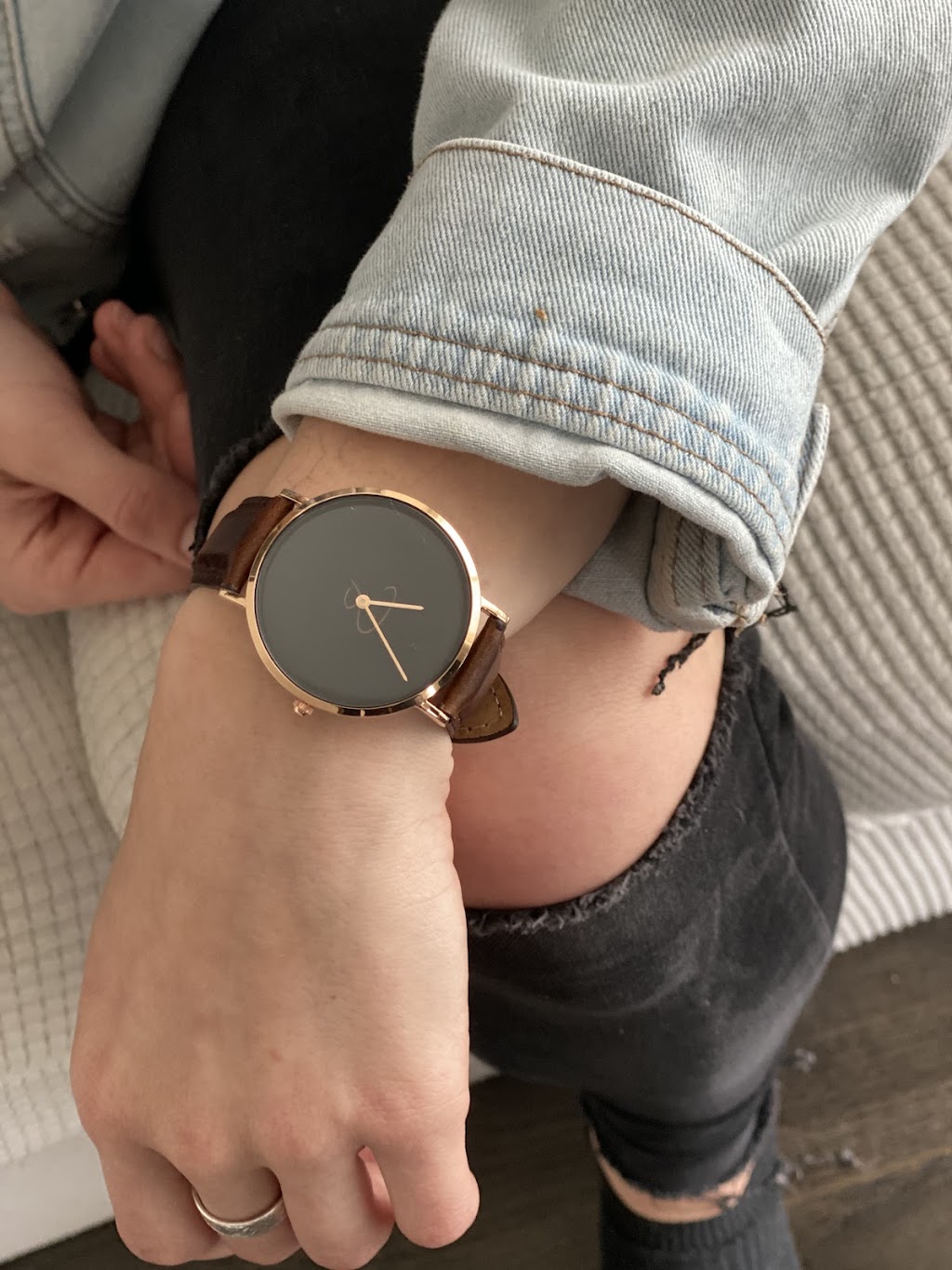 Besnal Watches | 3260 Singleton Ave, London, ON N6L 0E7, Canada | Phone: (226) 504-7243