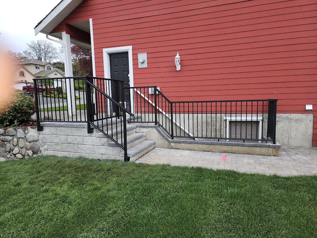 Dads Weatherdek - Vinyl Decking & Aluminum Railings | 6434 Diana Pl, Duncan, BC V9L 5V1, Canada | Phone: (250) 710-1210