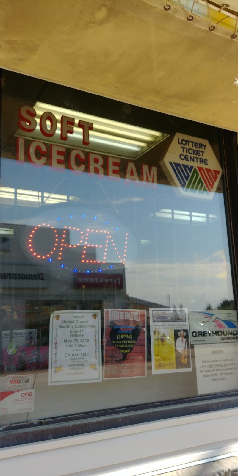 Lamont Grocery | 5040 50 Ave, Lamont, AB T0B 2R0, Canada | Phone: (780) 895-2587