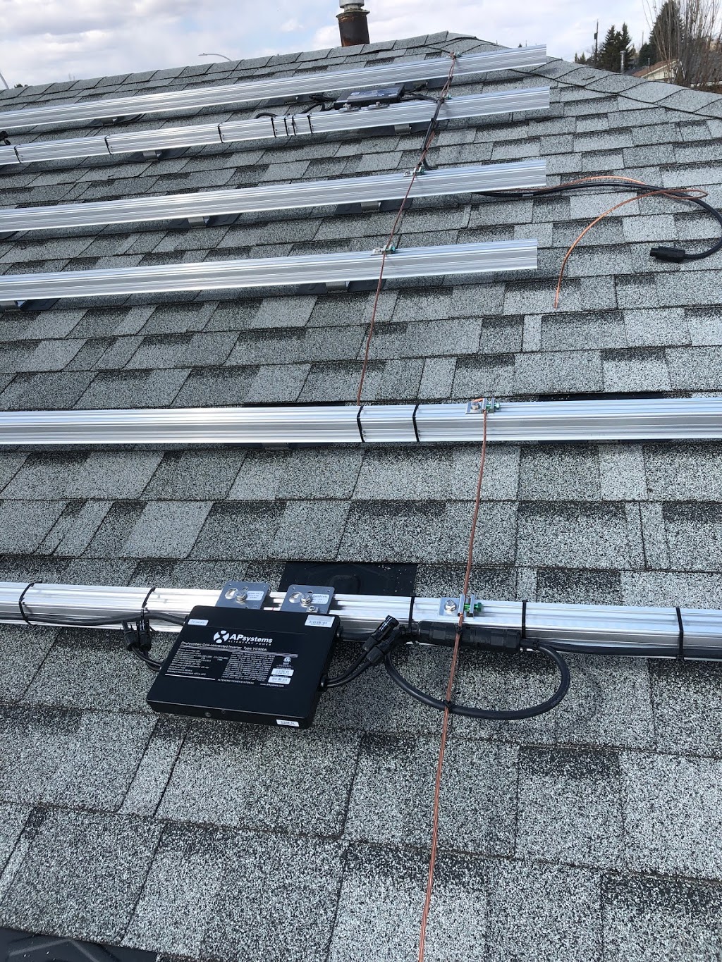 Soltek Roofing And Solar Ltd | 339 Foxboro Dr, Sherwood Park, AB T8A 1T6, Canada | Phone: (780) 476-0446