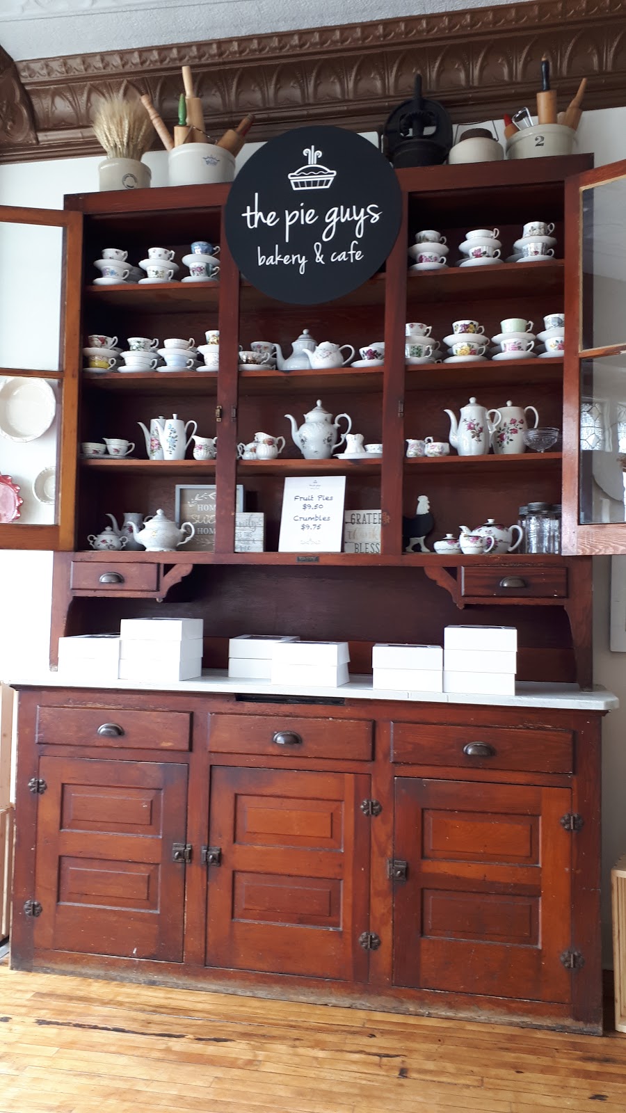 The Pie Guys Bakery & Cafe | 148 West St, Port Colborne, ON L3K 4E1, Canada | Phone: (905) 788-4743