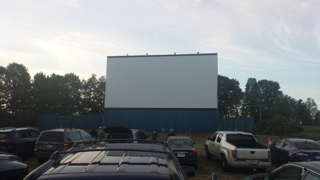 Midland Drive-In | 1299 The Angela Schmidt Foster Rd, Wyebridge, ON L0K 2E0, Canada | Phone: (705) 526-2411