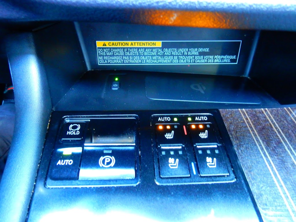 Redline Motors Inc. | 145 Ottawa St S, Kitchener, ON N2G 3T2, Canada | Phone: (519) 954-7788
