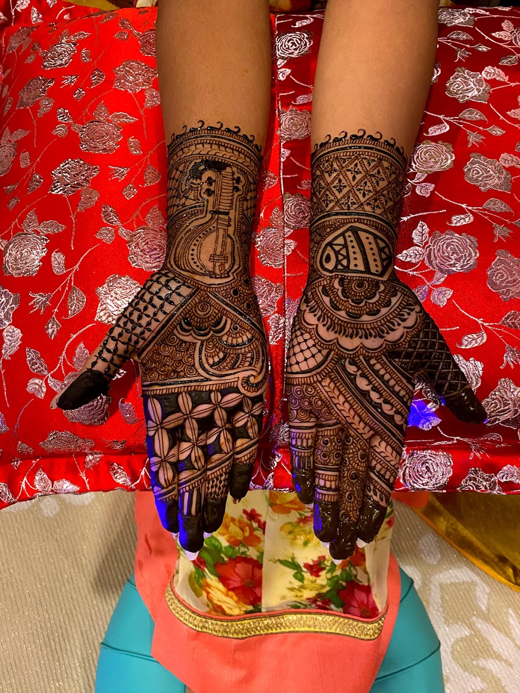 Henna at Toronto(Jyothi s Henna Art) | 4 Odessa Crescent, Whitby, ON L1R 3N9, Canada | Phone: (647) 643-8183