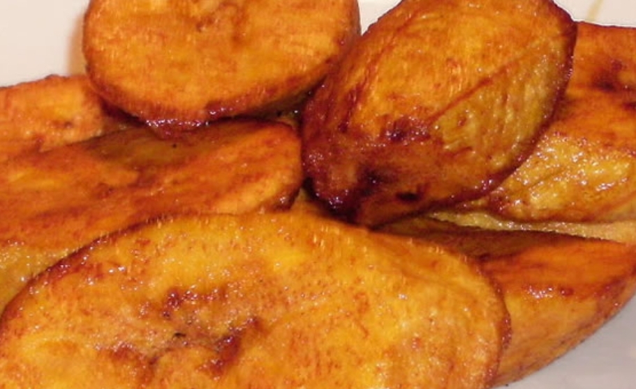 African Nigerian restaurant | 205 Johnson St, Barrie, ON L4M 5Y8, Canada | Phone: (647) 704-0171