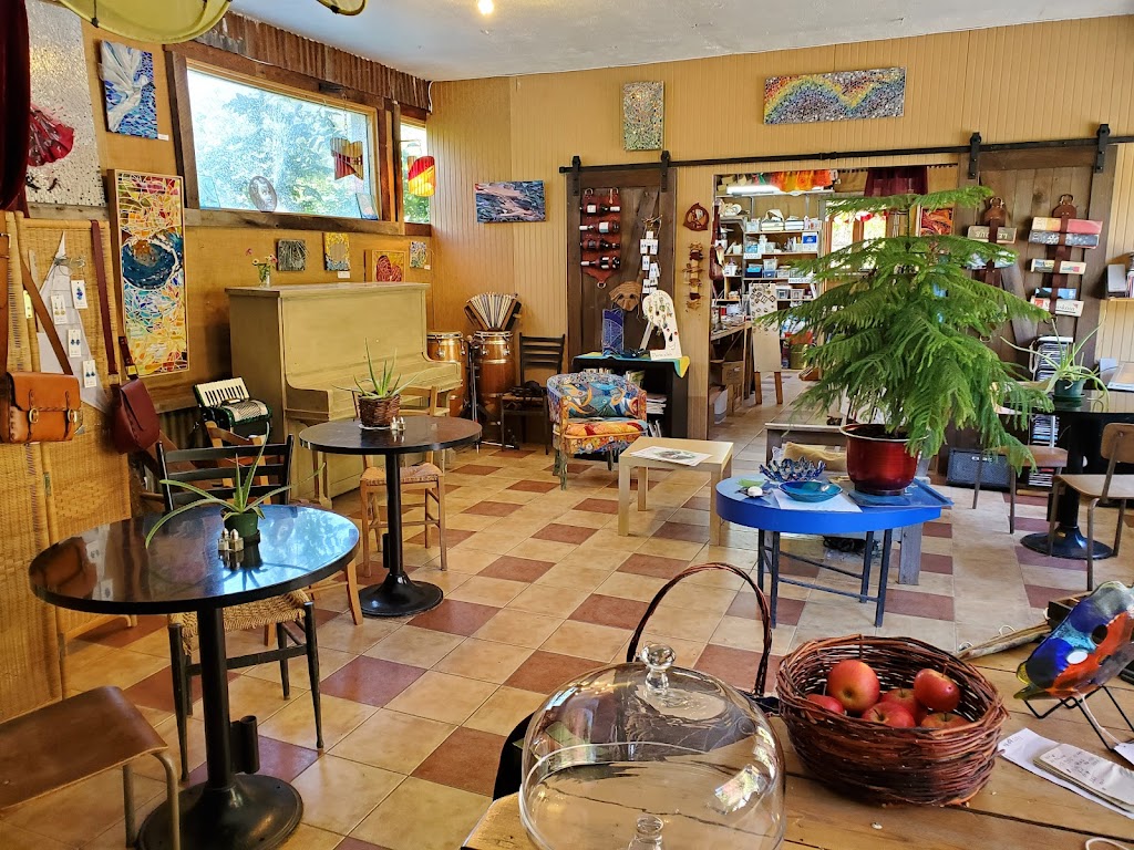 Havre Distorsionné | 155 Bd Pierre-Laporte, Cowansville, QC J2K 3Z1, Canada | Phone: (514) 232-7366