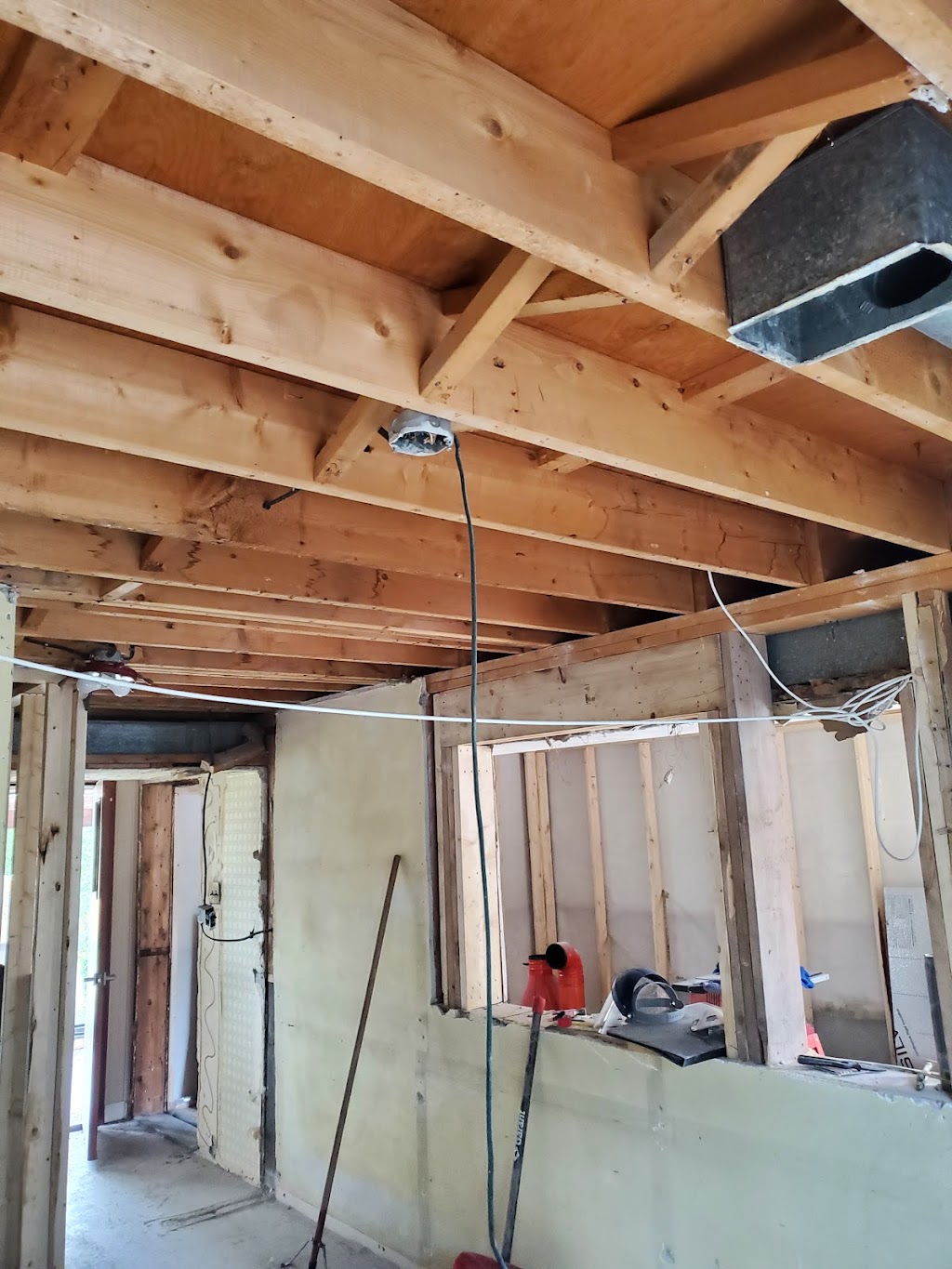 Elevate Demolition & Junk Removal | 1949 Berletts Rd, St. Agatha, ON N0B 2L0, Canada | Phone: (519) 993-6062