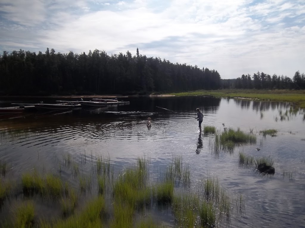 Aventurier du Gouin (L) | 239, ch des Lacs, Lac-Beauport, QC G3B 1C6, Canada | Phone: (418) 849-9215