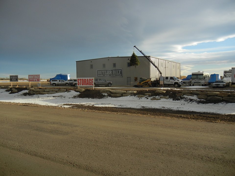 Butler Bilt | 272199 TWP 241B, 272199 Vale View Rd, Calgary, AB T2P 2G7, Canada | Phone: (403) 651-5377