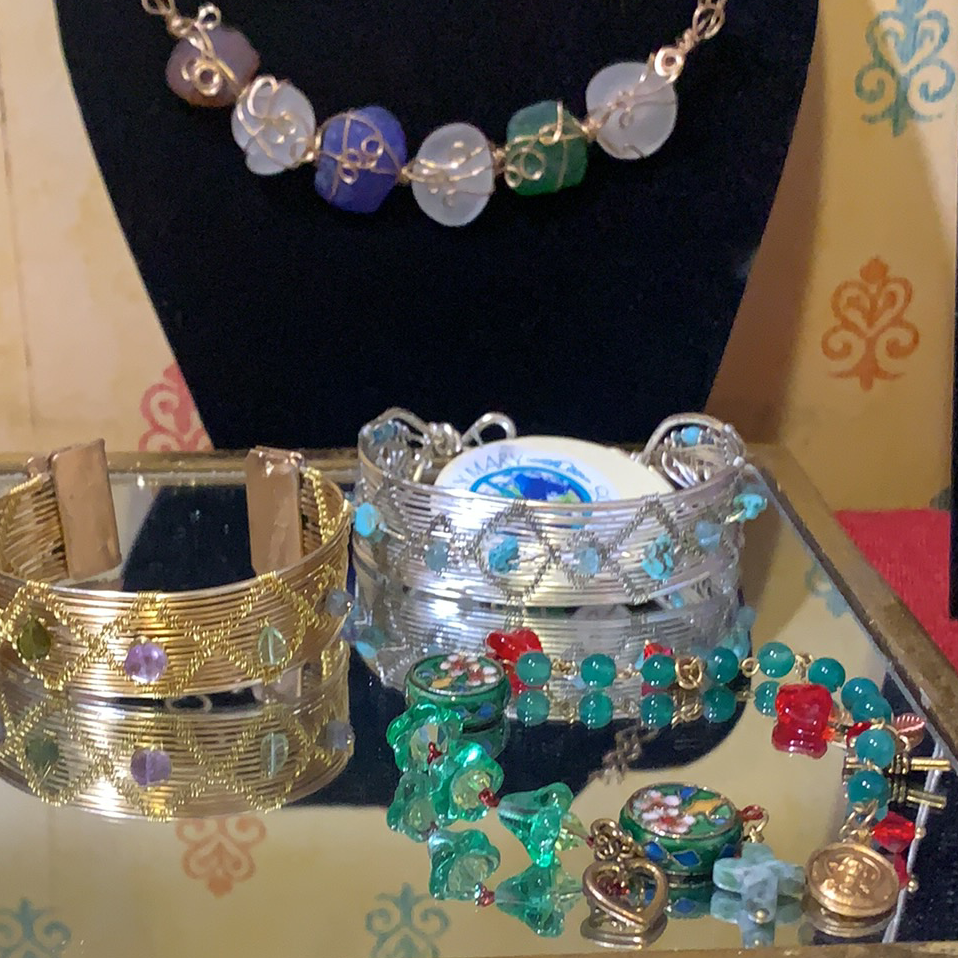 Hey Mary Peace Beads | 22337 Adelaide Rd RR4, Mount Brydges, ON N0L 1W0, Canada | Phone: (519) 709-9481