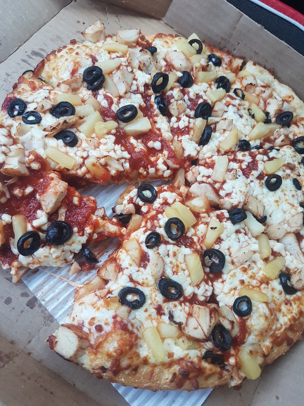 Dominos | 12424 Symons Valley Rd NW Unit #7, Calgary, AB T3P 0A3, Canada | Phone: (403) 264-3031