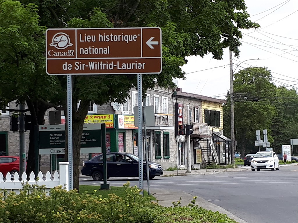 St Lin Des Laurentides Cath Ch | Rue Wilfrid Laurier, Saint-Lin - Laurentides, QC J5M 2G4, Canada | Phone: (514) 439-2210