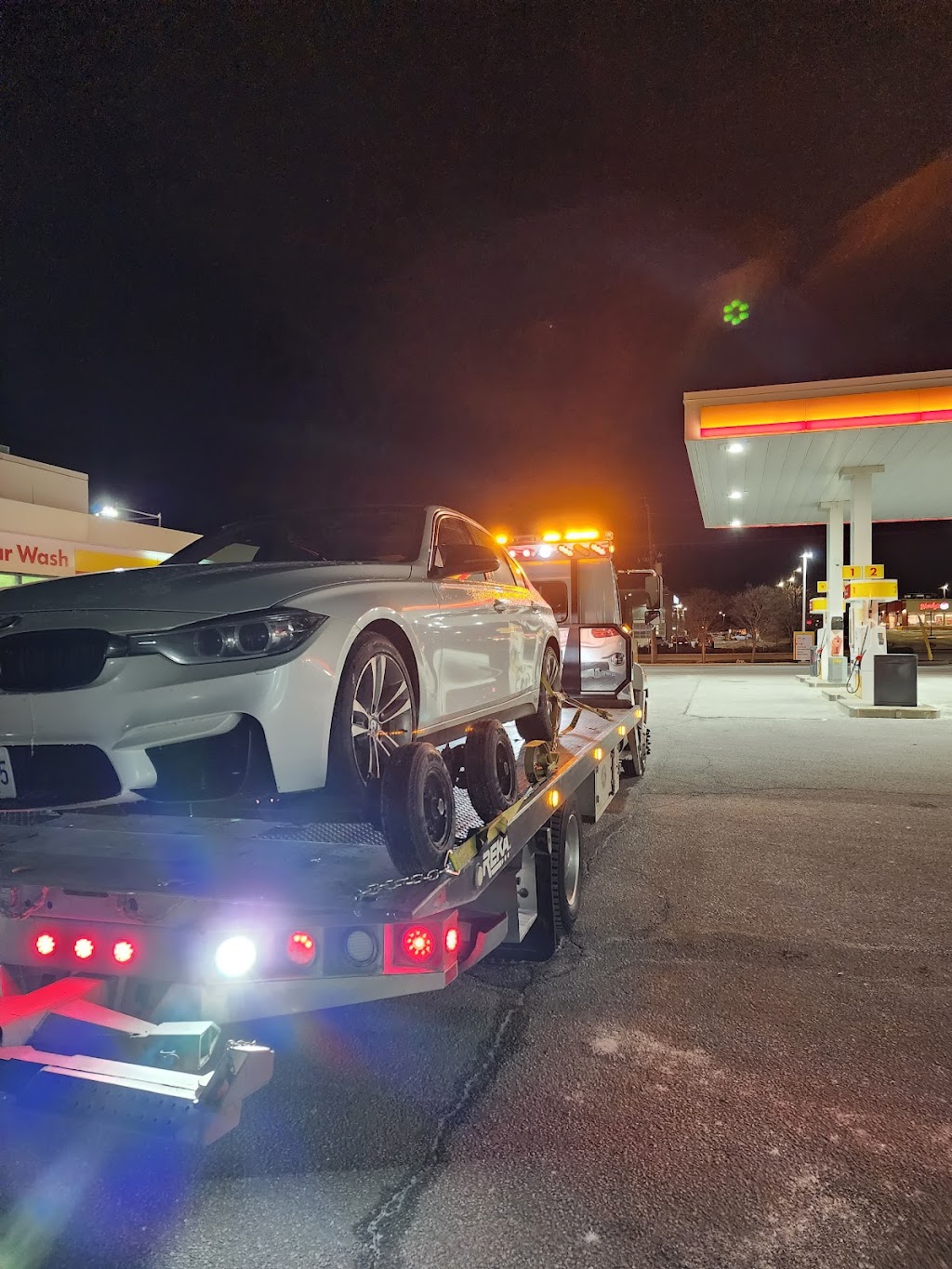 Memon Towing Service - Tow Truck Services | 24 Bottrell St, Bowmanville, ON L1C 4Z8, Canada | Phone: (647) 770-3677