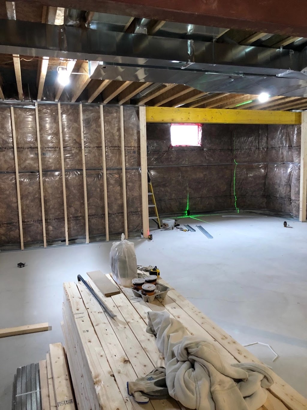 Bens renovation | 40 Forest Grove Dr, North York, ON M2K 1Z3, Canada | Phone: (416) 998-2079