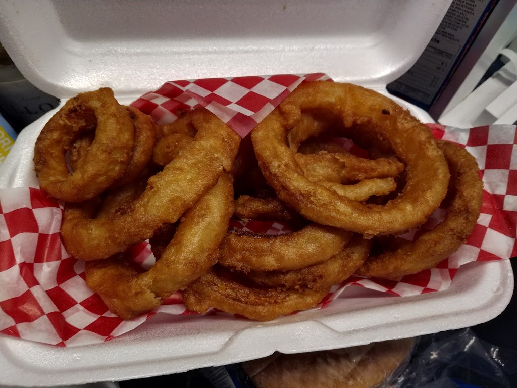 The Bigfoot Bistro | 6875 Drummond Rd, Niagara Falls, ON L2G 4P5, Canada | Phone: (905) 354-6885