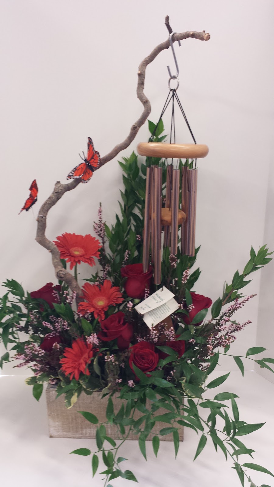 Passmores Flowers Inc | 190 King George Rd, Brantford, ON N3R 5L3, Canada | Phone: (519) 752-5402