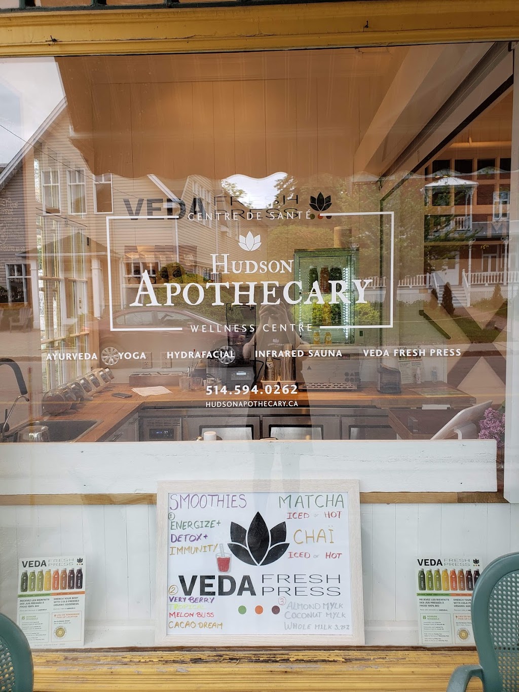 Veda Fresh Press | 422 Rue Main, Hudson, QC J0P 1H0, Canada | Phone: (514) 594-0262