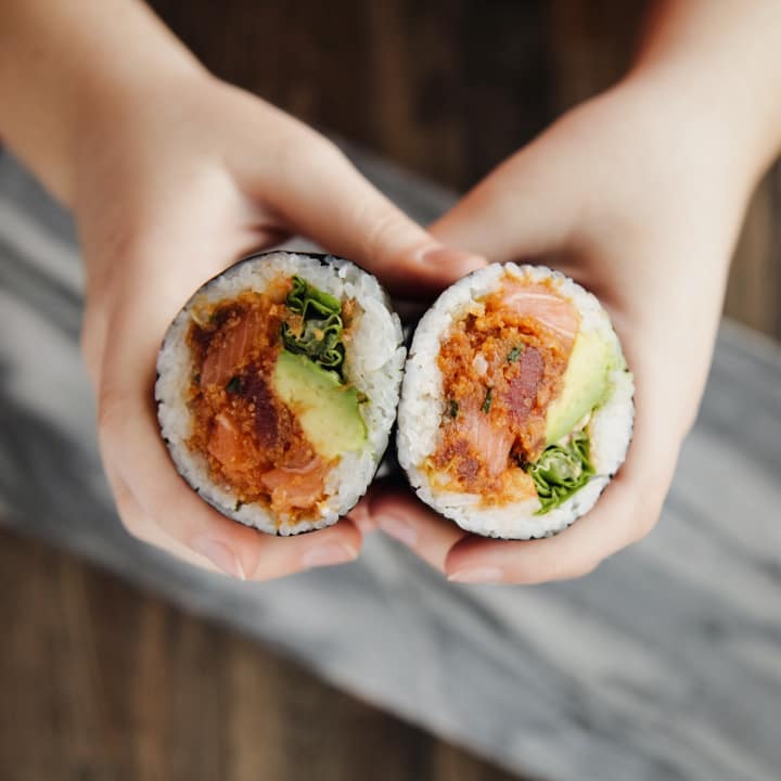 Sushi Shop | 1627 QC-132, Varennes, QC J3X 1P7, Canada | Phone: (450) 929-3232