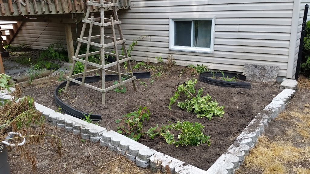 Katies Kandles | 9 Evergreen Crescent, Wasaga Beach, ON L9Z 1B6, Canada | Phone: (705) 429-0808