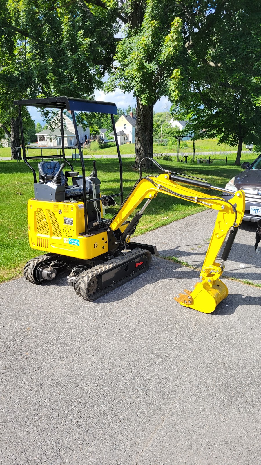T and W Mini Excavation/landscaping | 100 chats road, Fitzroy Harbour, ON K0A 1X0, Canada | Phone: (613) 281-2561
