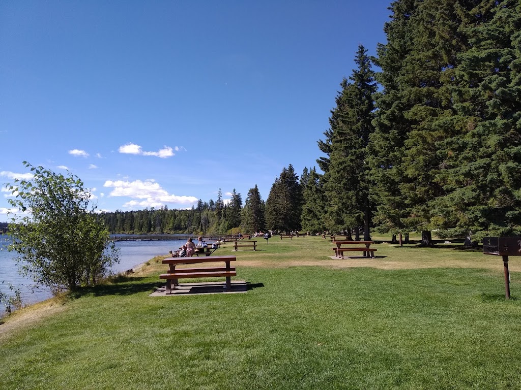 Lac Le Jeune Provincial Park | Meadow Creek Rd, Logan Lake, BC V0K 1W0, Canada | Phone: (250) 250-9305