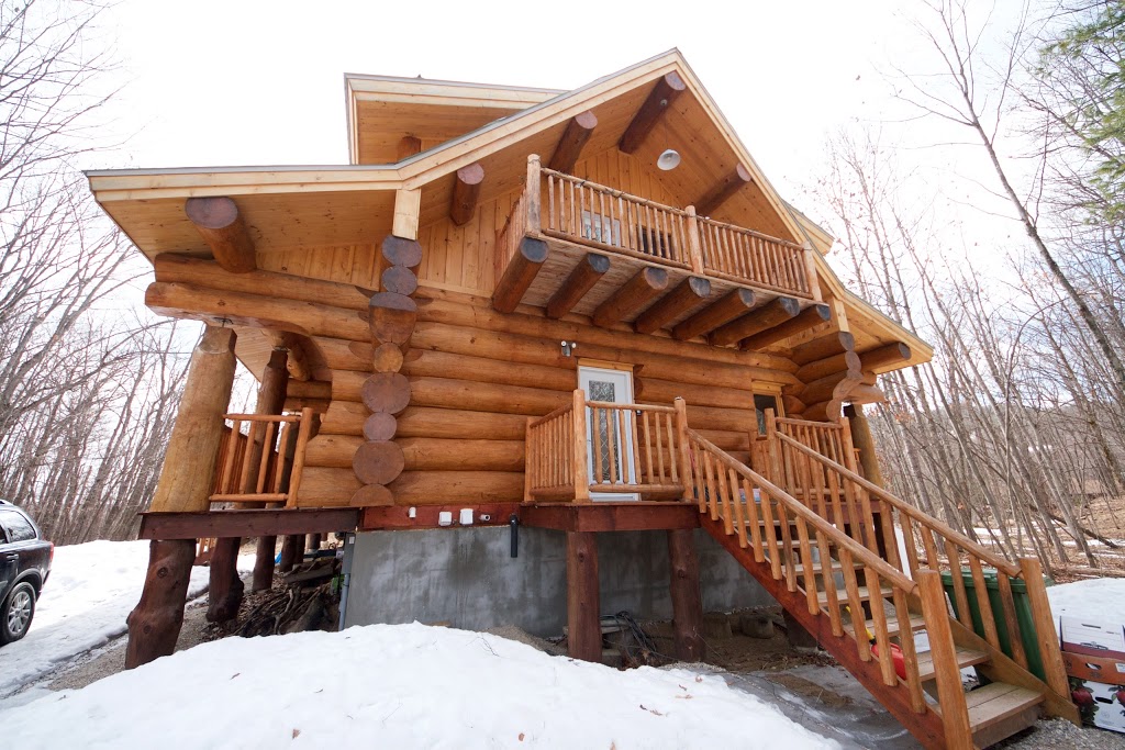Crestview Chalet | 42 Crestview Dr, Calabogie, ON K0J 1H0, Canada | Phone: (613) 219-5199