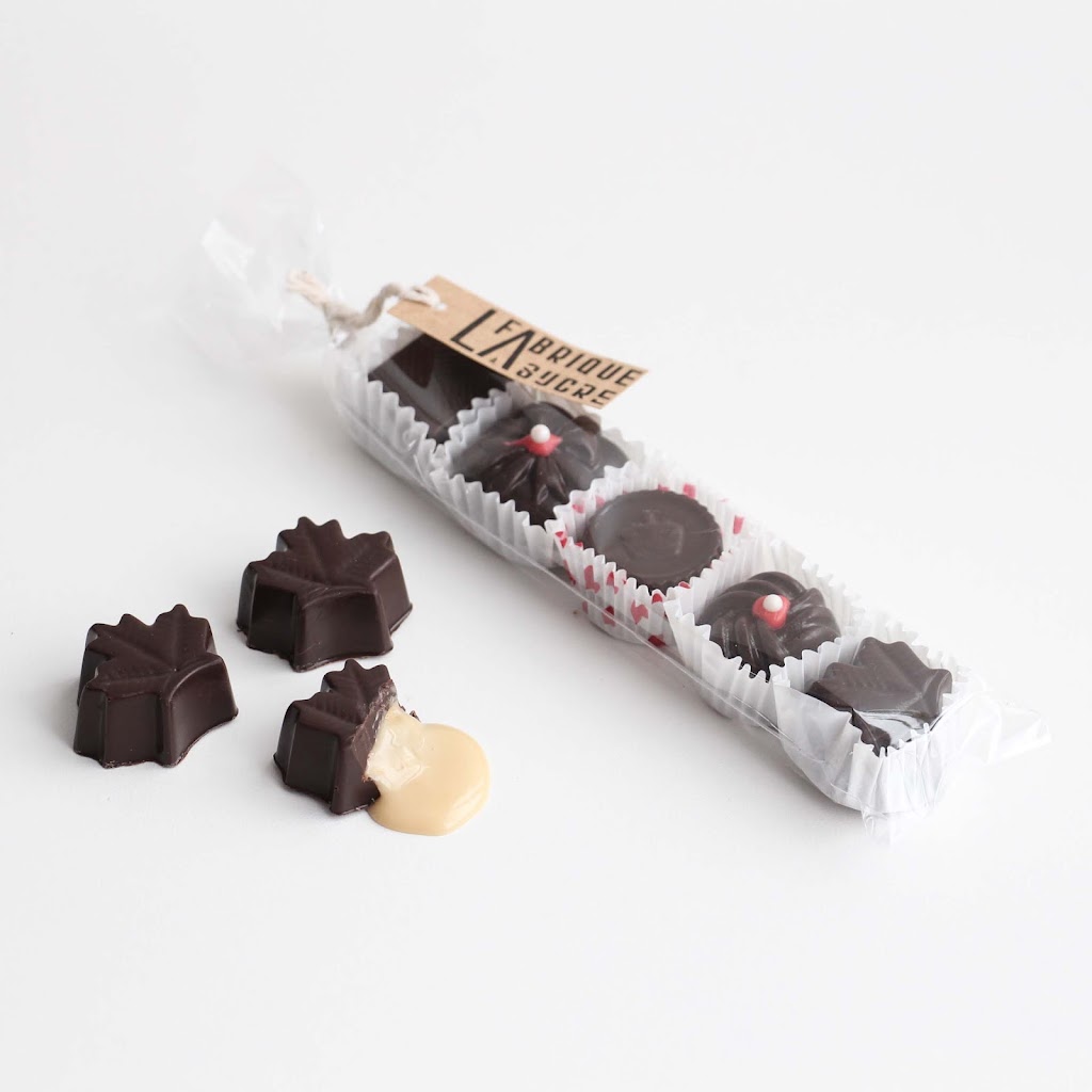 La Fabrique à Sucre, produits de lérable | 16 Rue Laurette, Victoriaville, QC G6R 1H3, Canada | Phone: (514) 715-2141