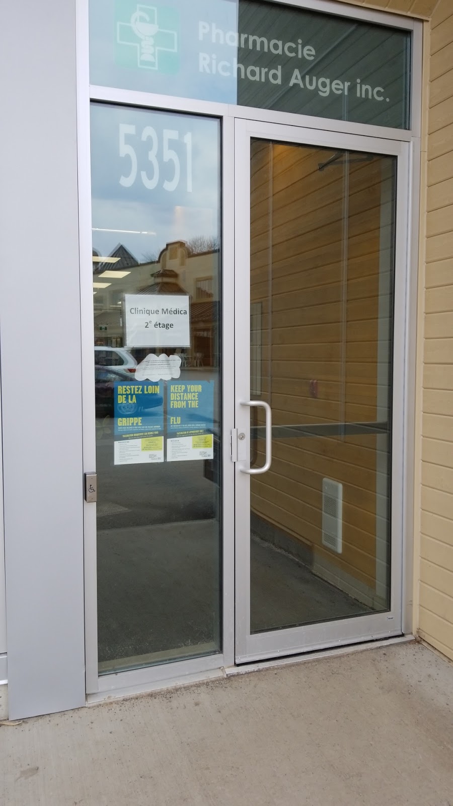 Clinique Médicale Waterloo | 5351 Rue Foster suite 200, Waterloo, QC J0E 2N0, Canada | Phone: (450) 539-1102