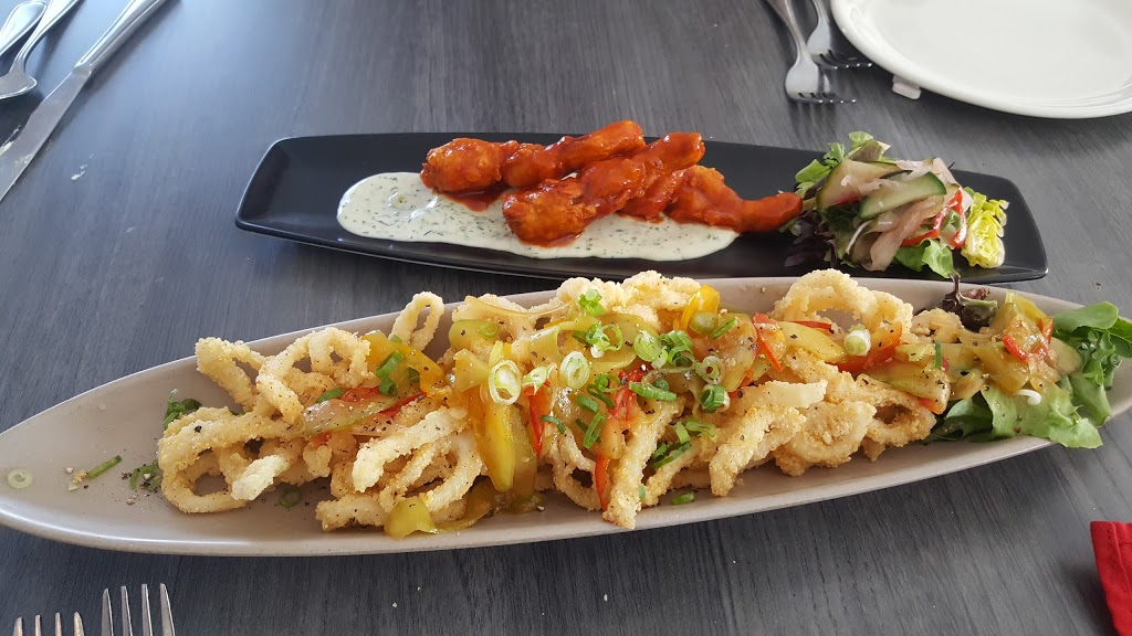 Infernos Bistro | 312 Des Meurons St, Winnipeg, MB R2H 2N6, Canada | Phone: (204) 262-7400