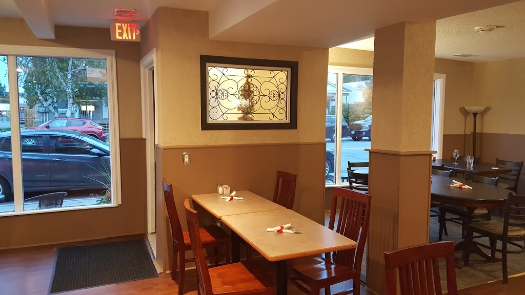 Richmond Gourmet Restaurant | 3518 McBean St, Richmond, ON K0A 2Z0, Canada | Phone: (613) 838-2888