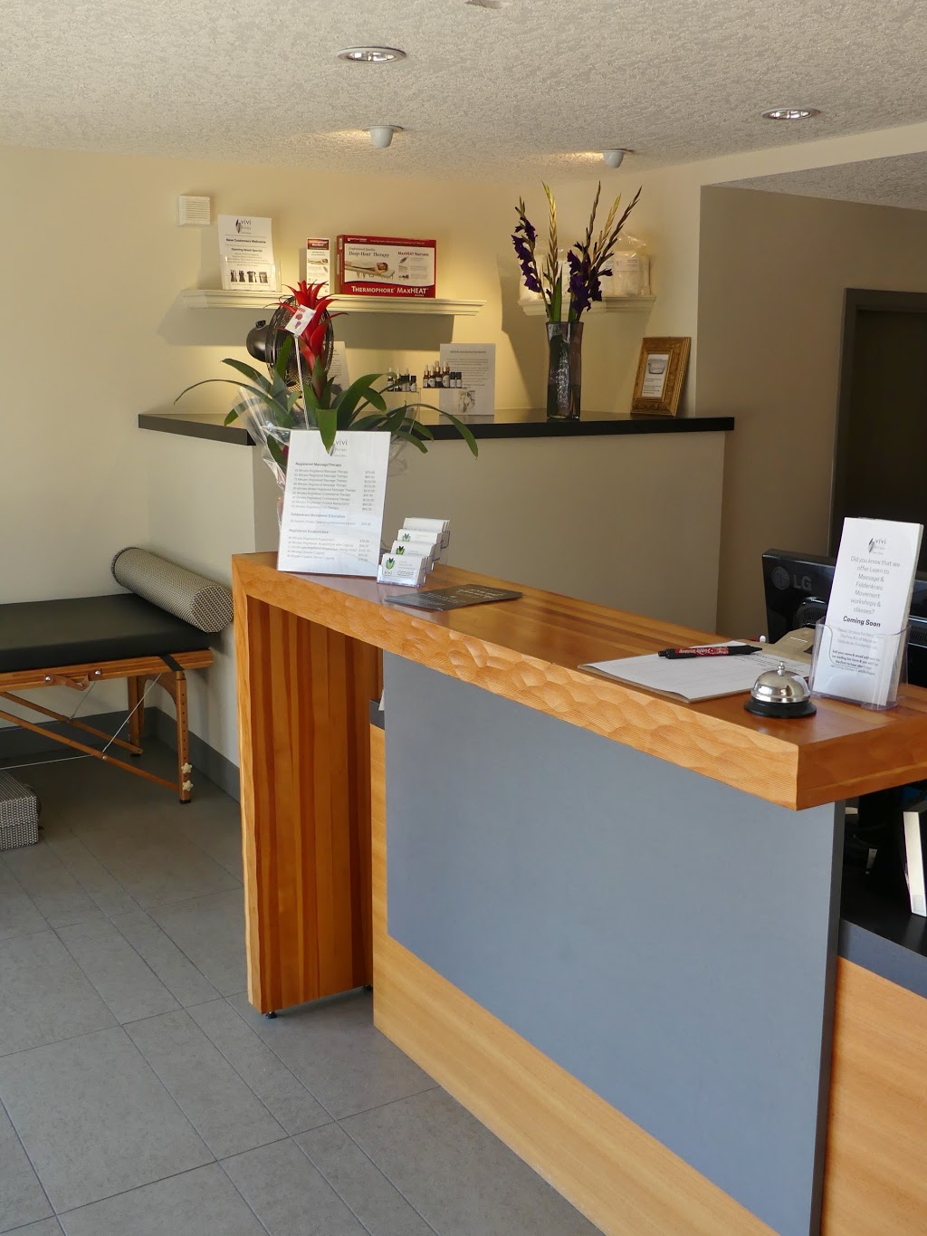 ViVi Therapy Massage & Acupuncture Clinic and Supply Store | 1976 Oak Bay Ave, Victoria, BC V8R 1E2, Canada | Phone: (250) 298-4484