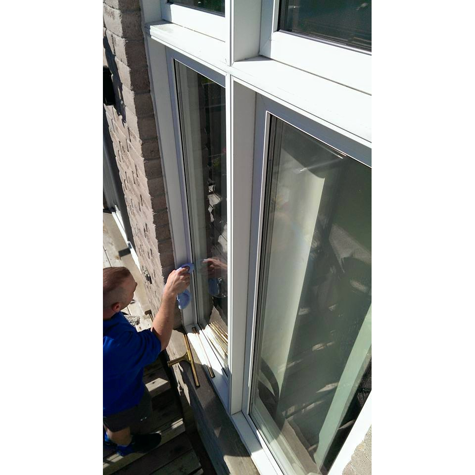 Wilmot Window Cleaners | 63 Country Creek Dr, Baden, ON N3A 2V2, Canada | Phone: (519) 572-9645