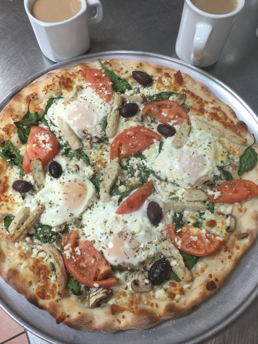 Calabrese Pizza | 3019 Lake Shore Blvd W, Etobicoke, ON M8V 1K2, Canada | Phone: (416) 503-0999