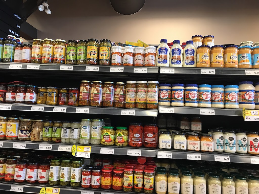 Longos Trafalgar | 338 Dundas St E, Oakville, ON L6H 6Z9, Canada | Phone: (905) 257-5633