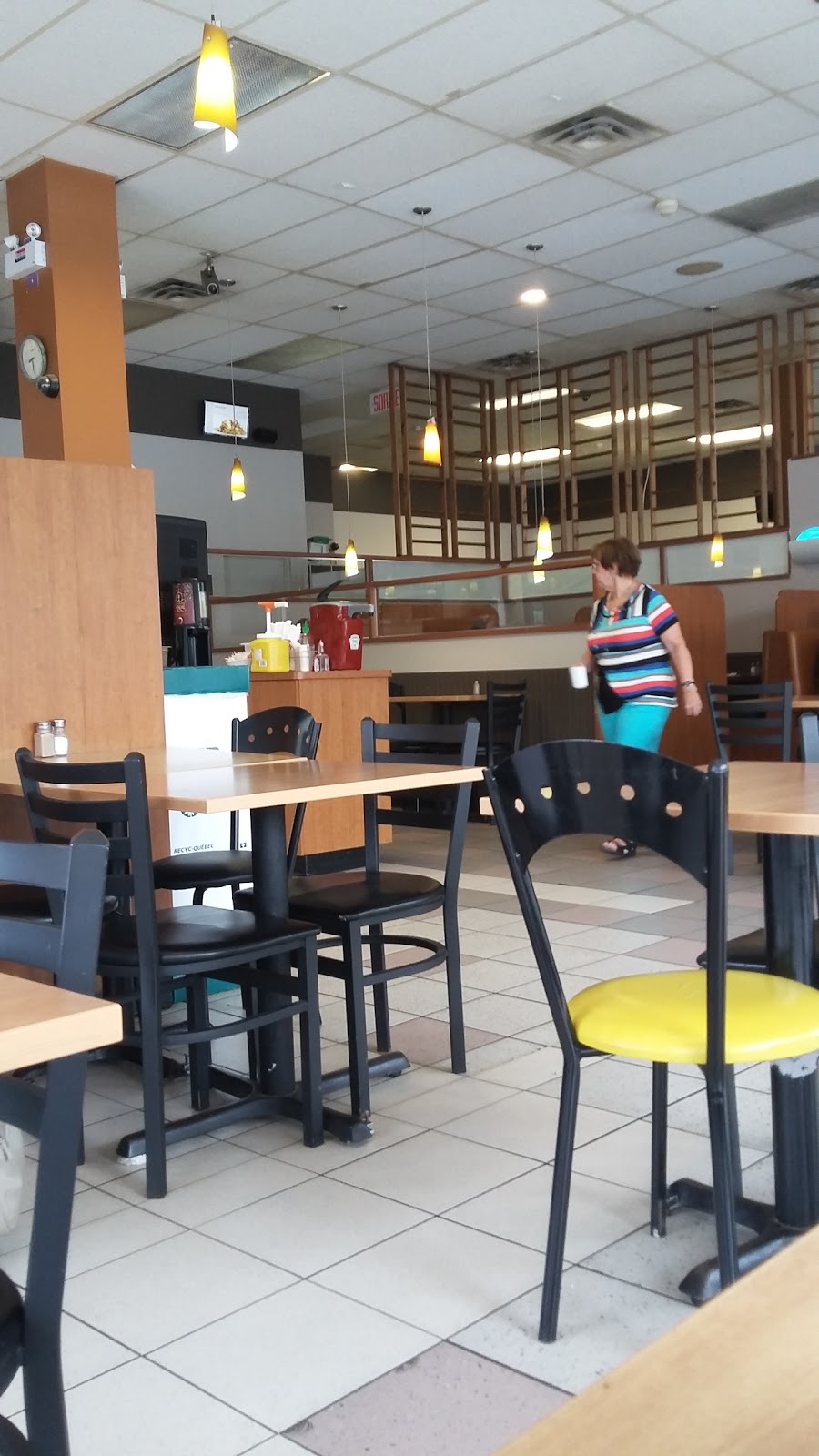 Resto-Clair | 911 Rue Jacques-Bédard, Québec, QC G2N 1E1, Canada | Phone: (418) 849-0079