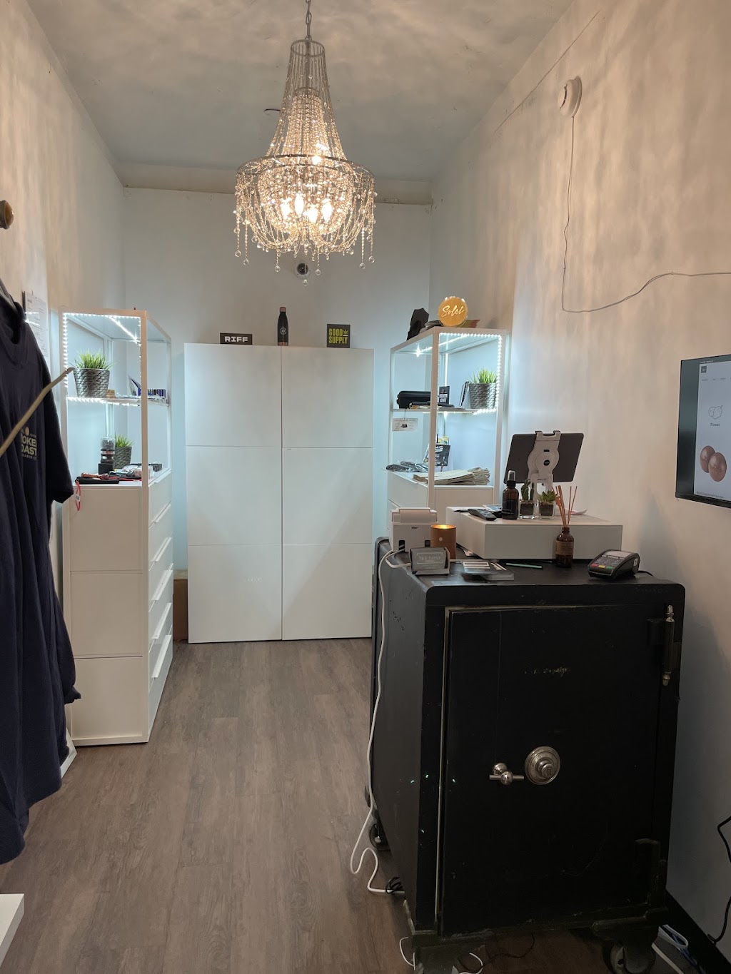 The Vault Cannabis | 201 Main St, Rosetown, SK S0L 2V0, Canada | Phone: (306) 831-0501