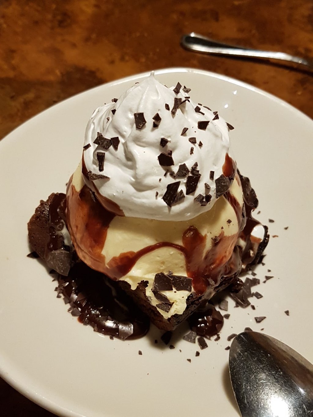 Outback Steakhouse Niagara Falls | 6733 Fallsview Blvd, Niagara Falls, ON L2G 7G1, Canada | Phone: (905) 357-6661