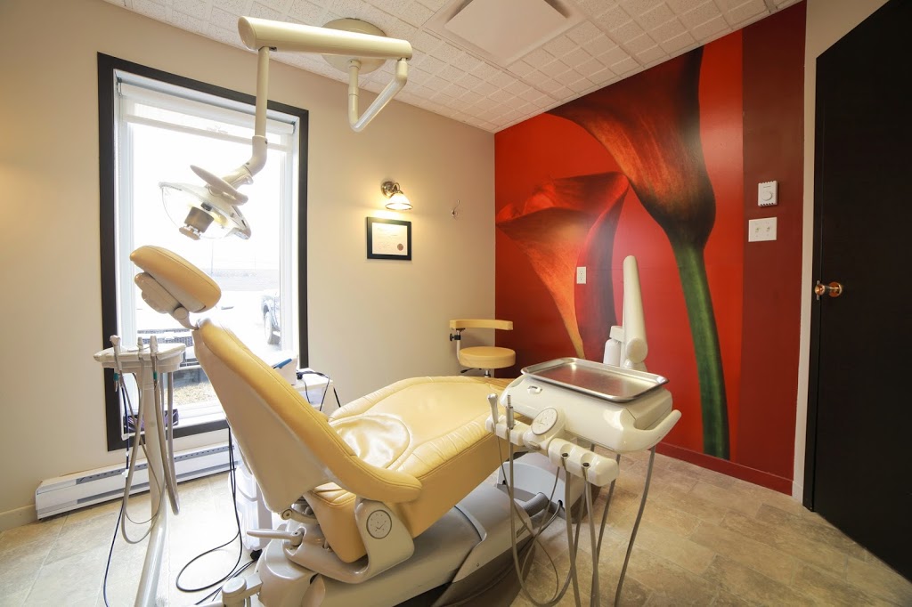 Clinique Dentaire Olivier Leblond | 1100 Boulevard Frontenac E, Thetford Mines, QC G6G 6H1, Canada | Phone: (418) 338-1234