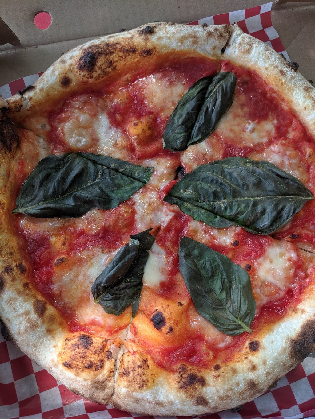 The Oven Woodfire Pizza | 719 Muskoka District Road 118 West, Bracebridge, ON P1L 1W8, Canada | Phone: (705) 645-4200